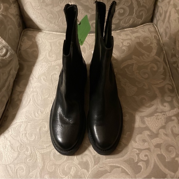 Nwt Genia smooth and croc-effect leather Chelsea boots - Picture 7 of 10